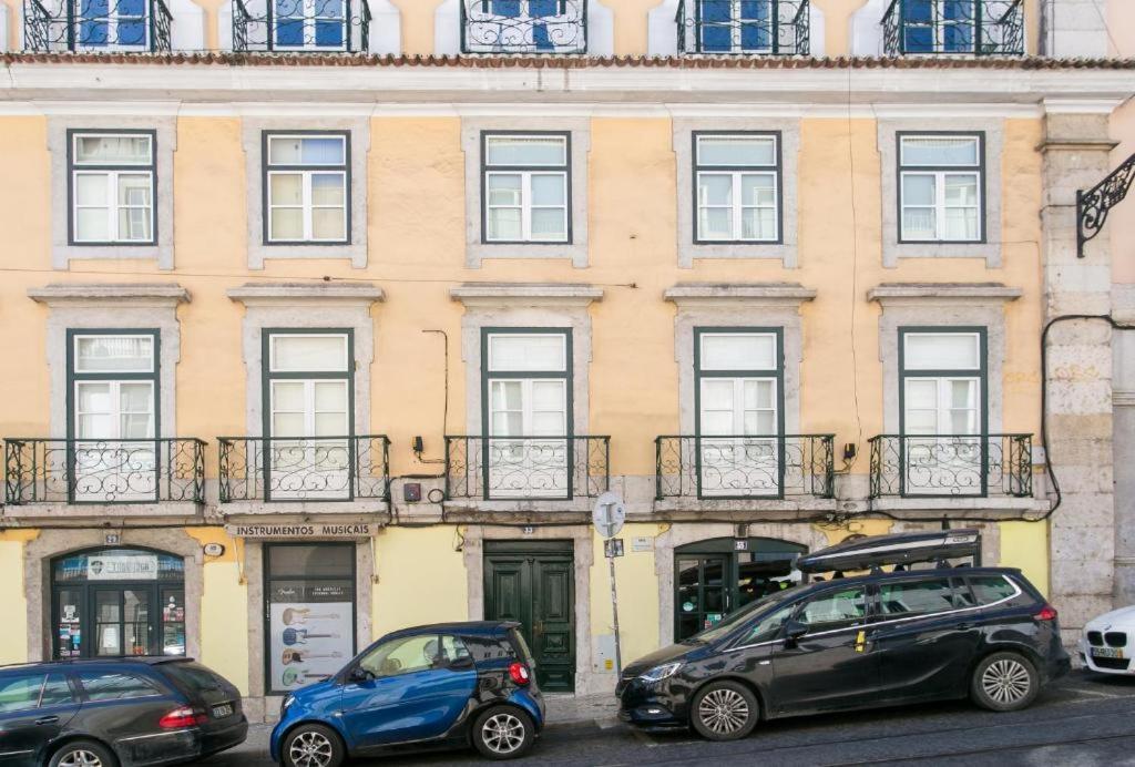 Chiado 4-Bedroom Flat Lisbon Exterior photo