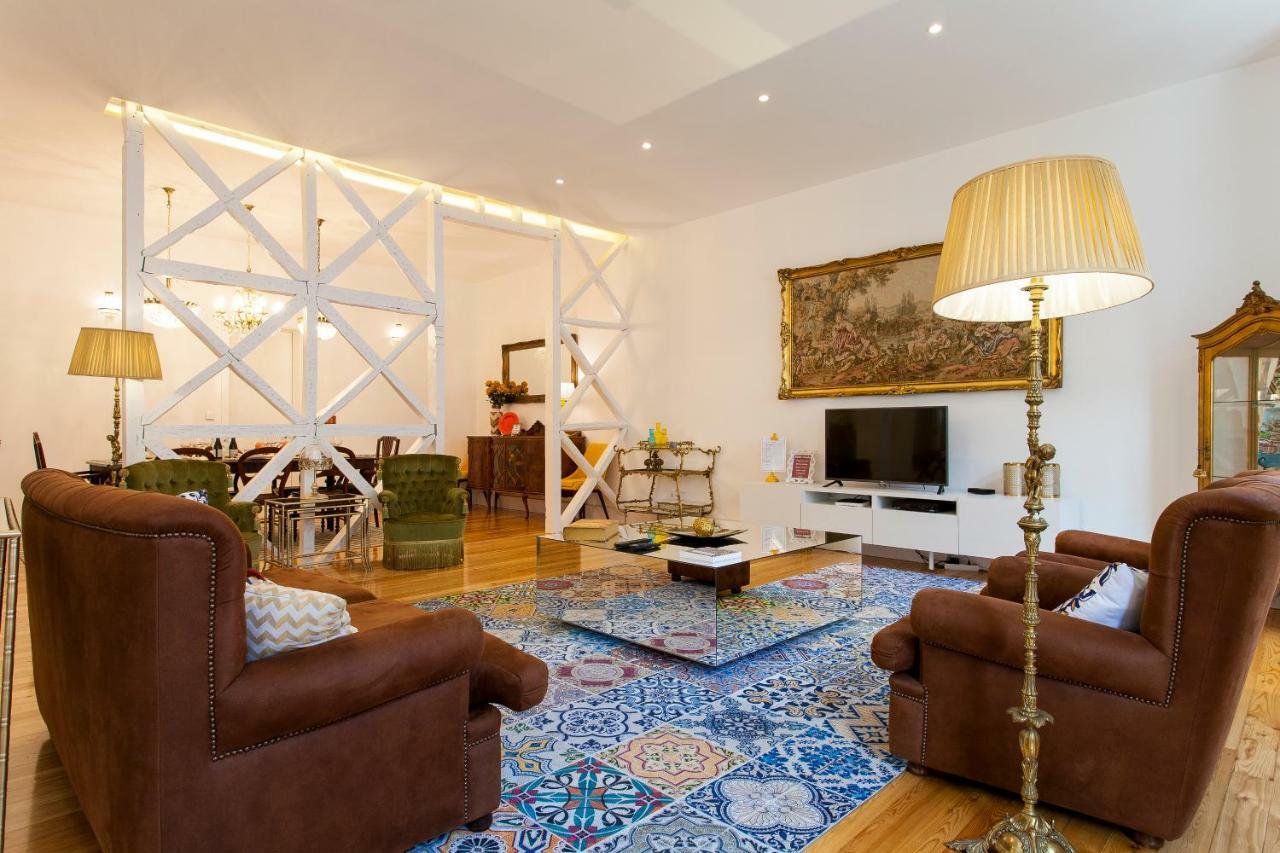 Chiado 4-Bedroom Flat Lisbon Exterior photo