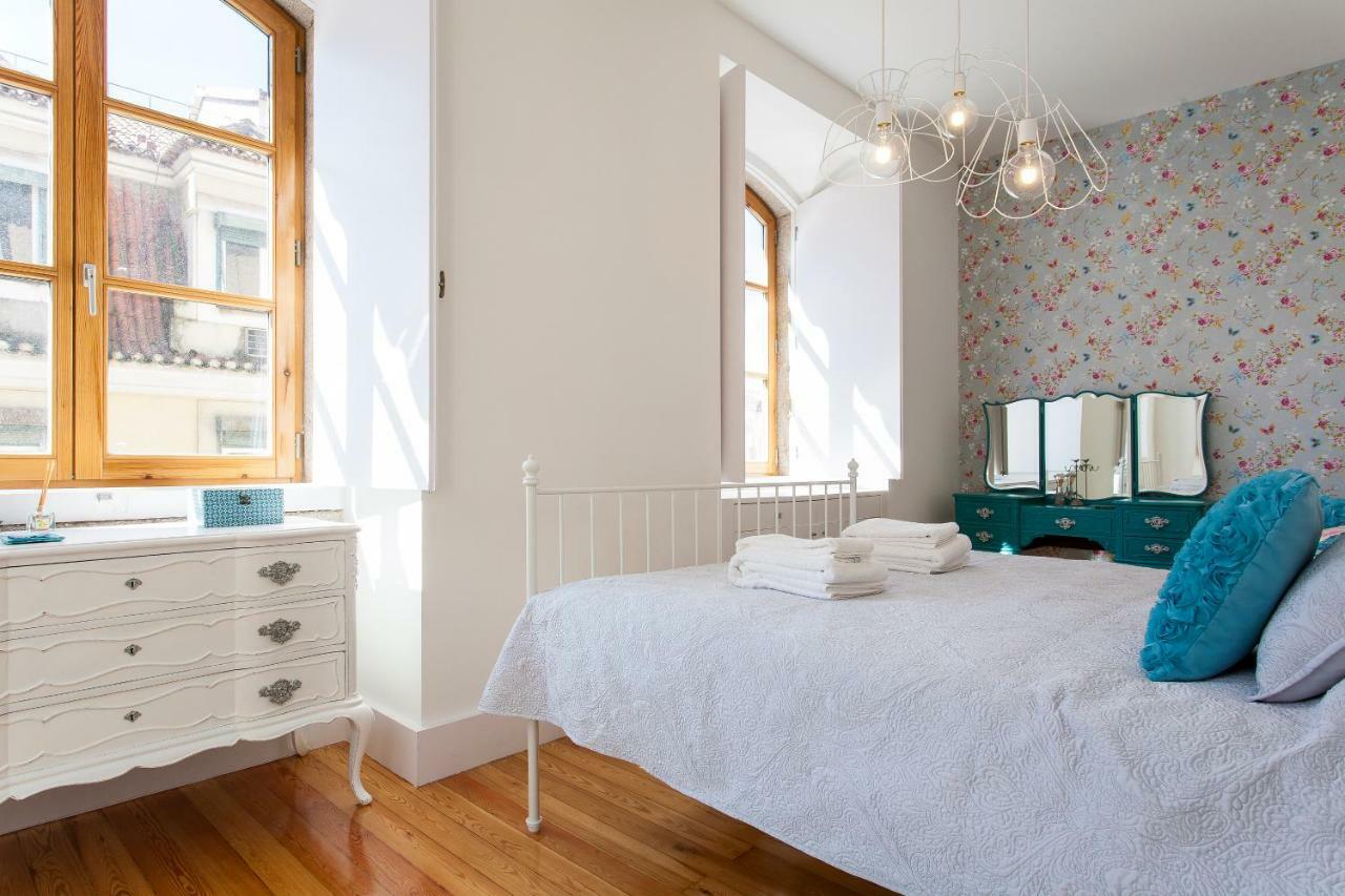 Chiado 4-Bedroom Flat Lisbon Exterior photo